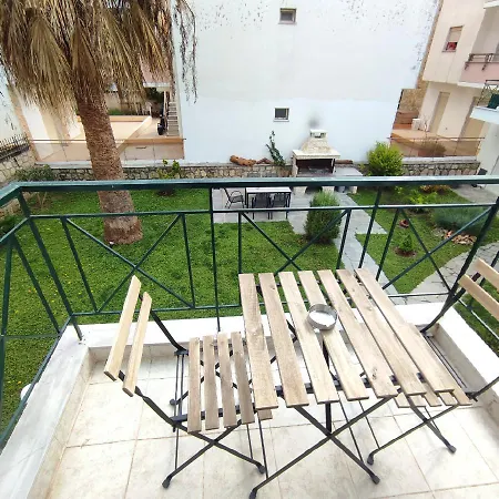 R&t * Kallithea (Chalkidiki)