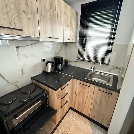 Apartment R&t *