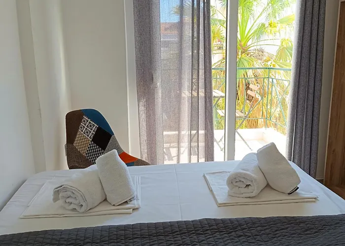 R&t * Kallithea (Chalkidiki)