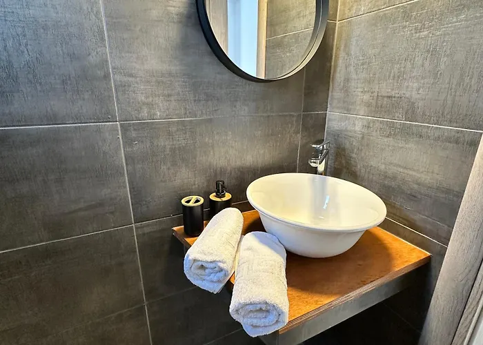 R&t * Kallithea (Chalkidiki)