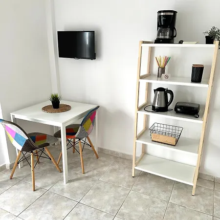 R&t * Kallithea (Chalkidiki)